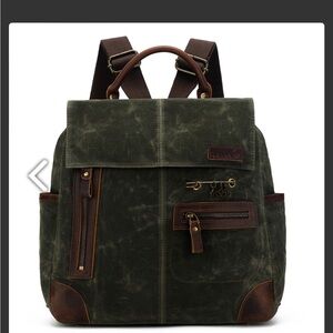 New! Delia Q MIDI Maker’s Backpack with Adjustable Straps